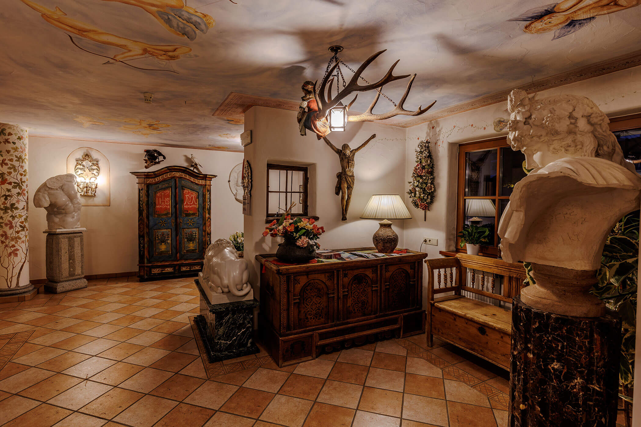 Haus Weilicher - Kunst - Residence Burgmann Weilicher